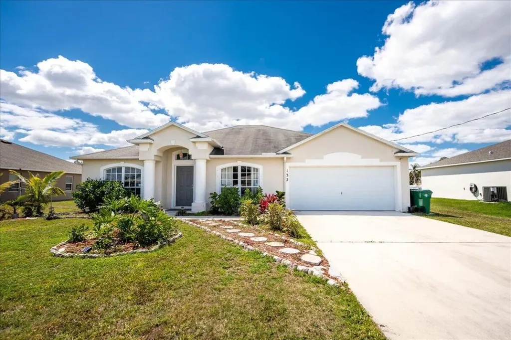 132 SW Carter Avenue Port St Lucie FL 34983