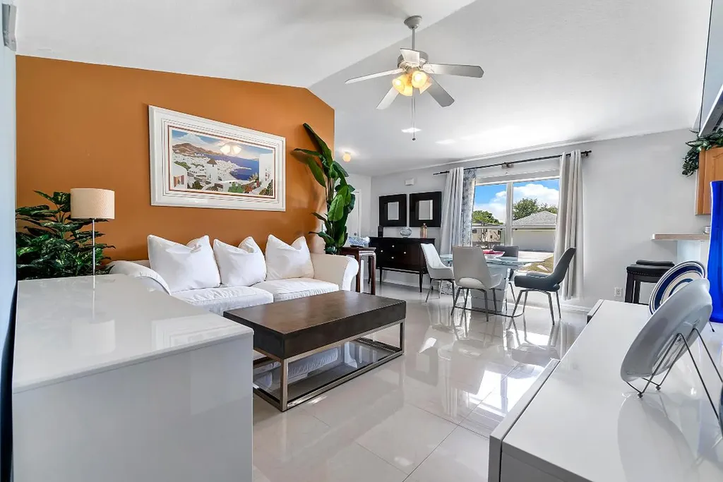 9211 101st Court Vero Beach FL 32967