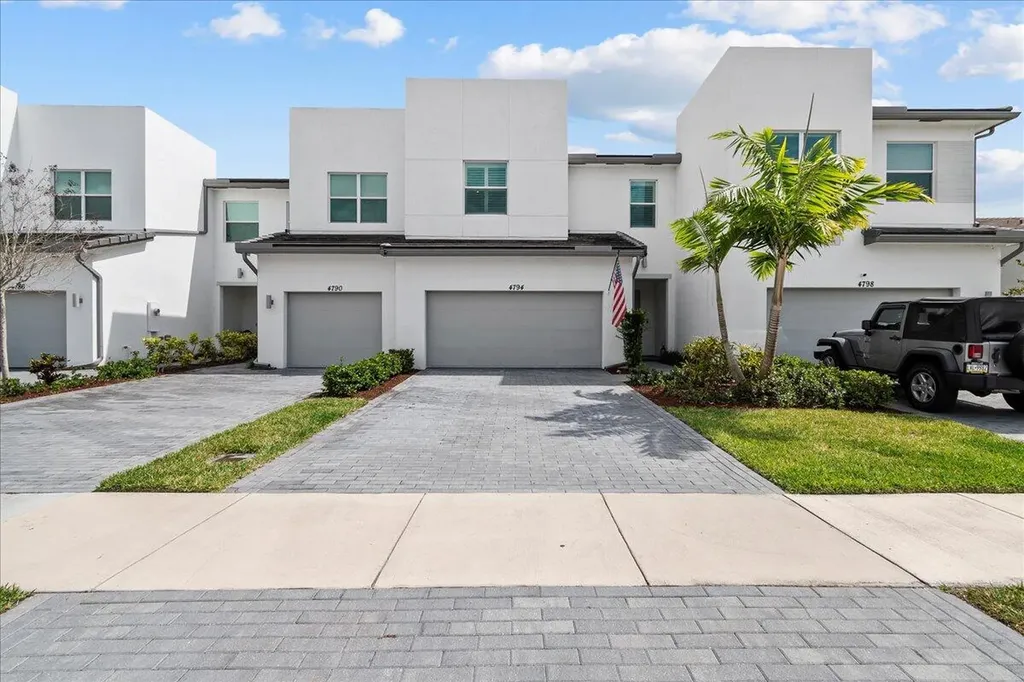 4794 Navali Drive Lake Worth FL 33467