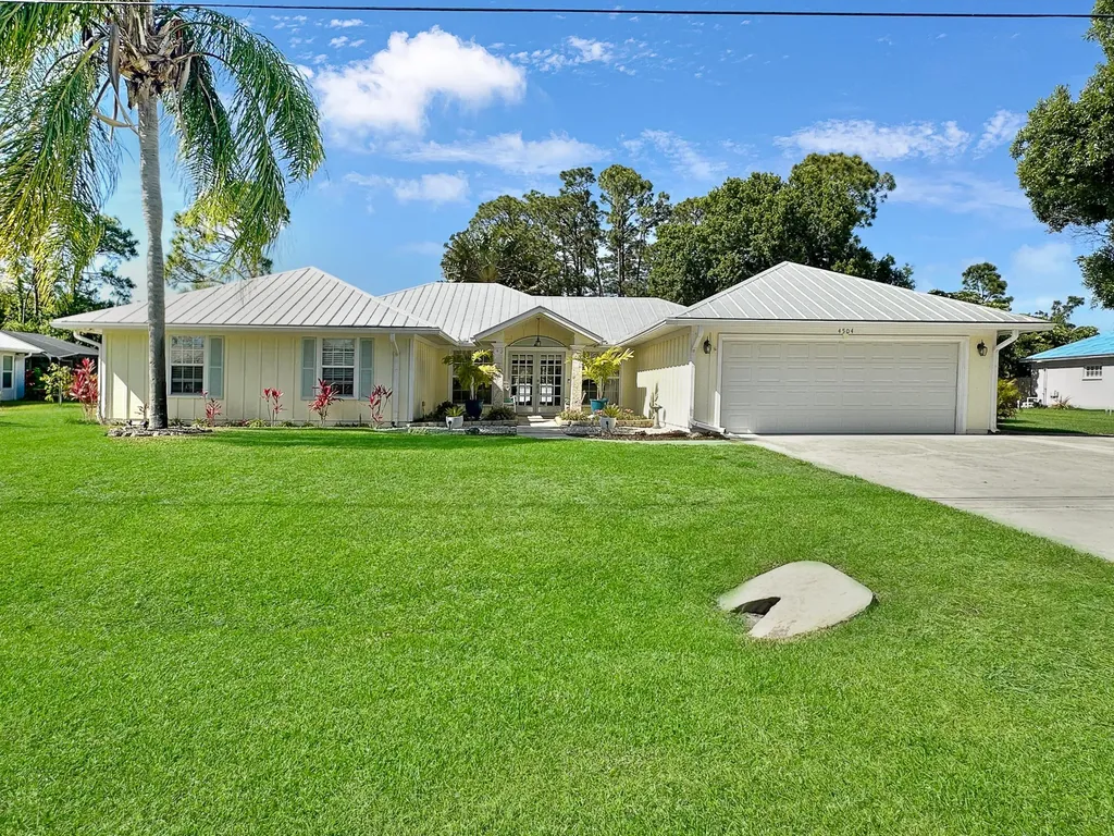 4504 Redwood Drive Fort Pierce FL 34951