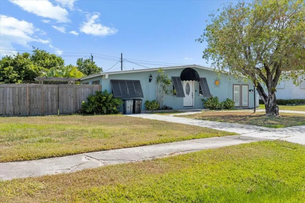 170 Banyan Drive Port St Lucie FL 34952