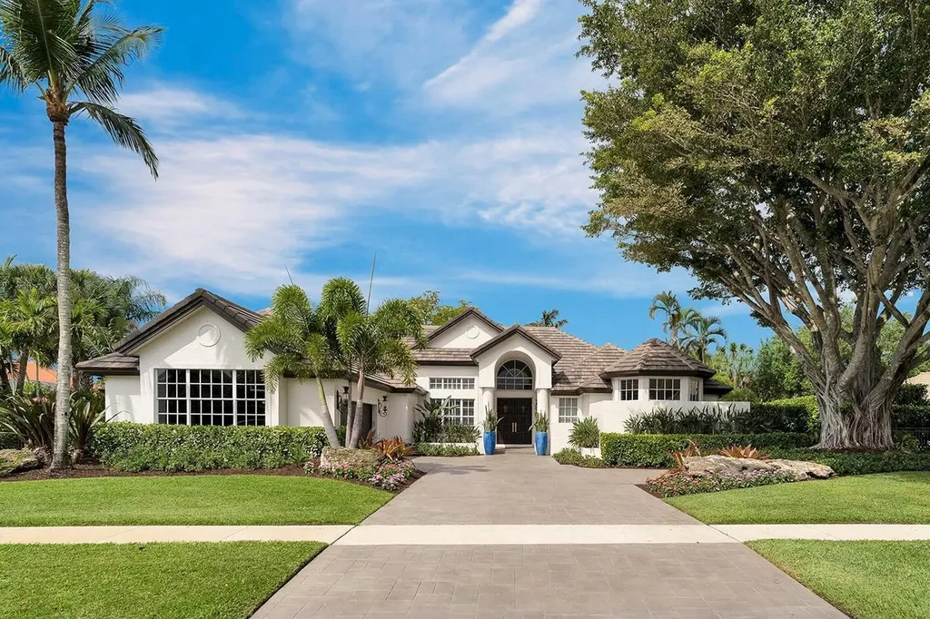 2295 Greenview Cove Drive Wellington FL 33414