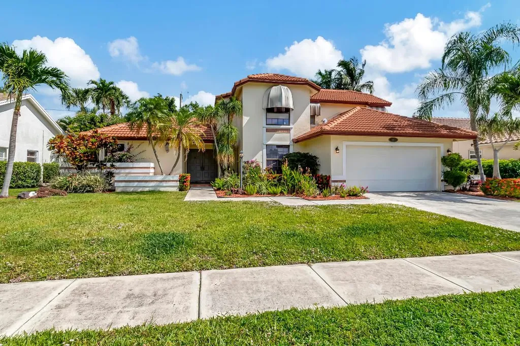 417 Mohawk Lane Boca Raton FL 33487