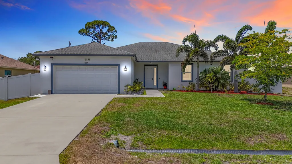 4258 SW Mcclellen Street Port St Lucie FL 34953