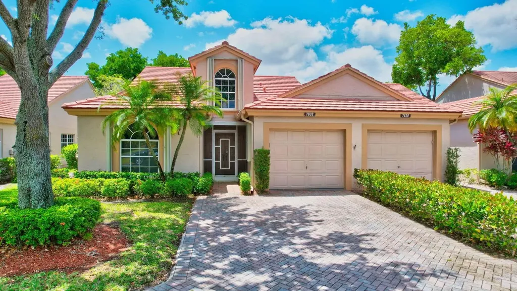7832 Coral Lake Drive Delray Beach FL 33446