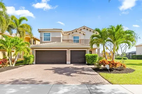 8248 Emerald Winds Circle Boynton Beach FL 33473
