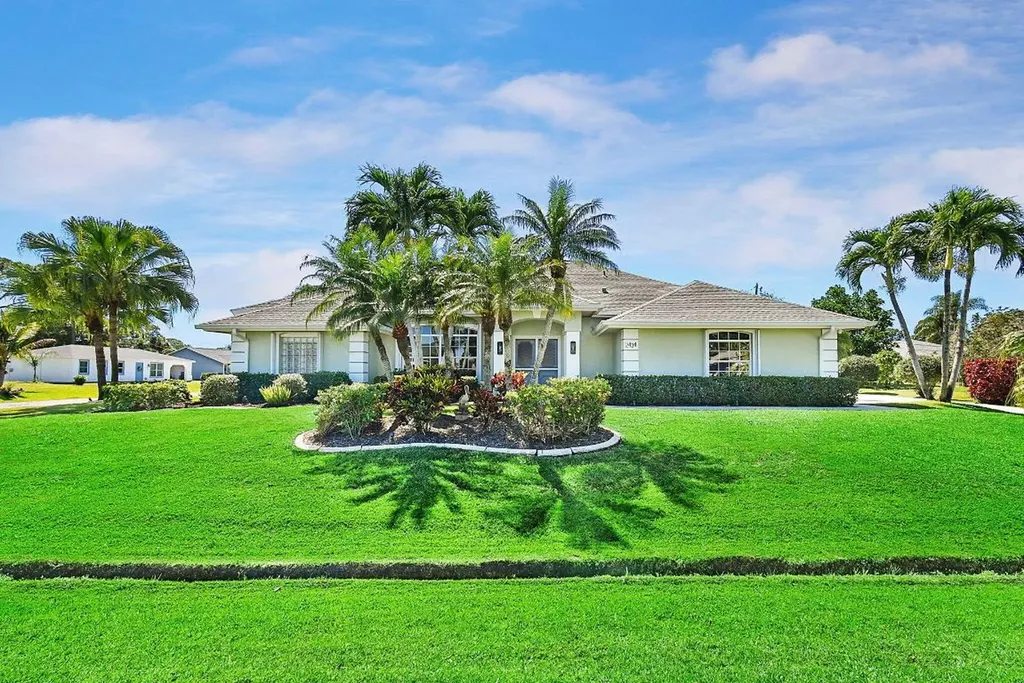 2434 SE Hallahan Street Port St Lucie FL 34952