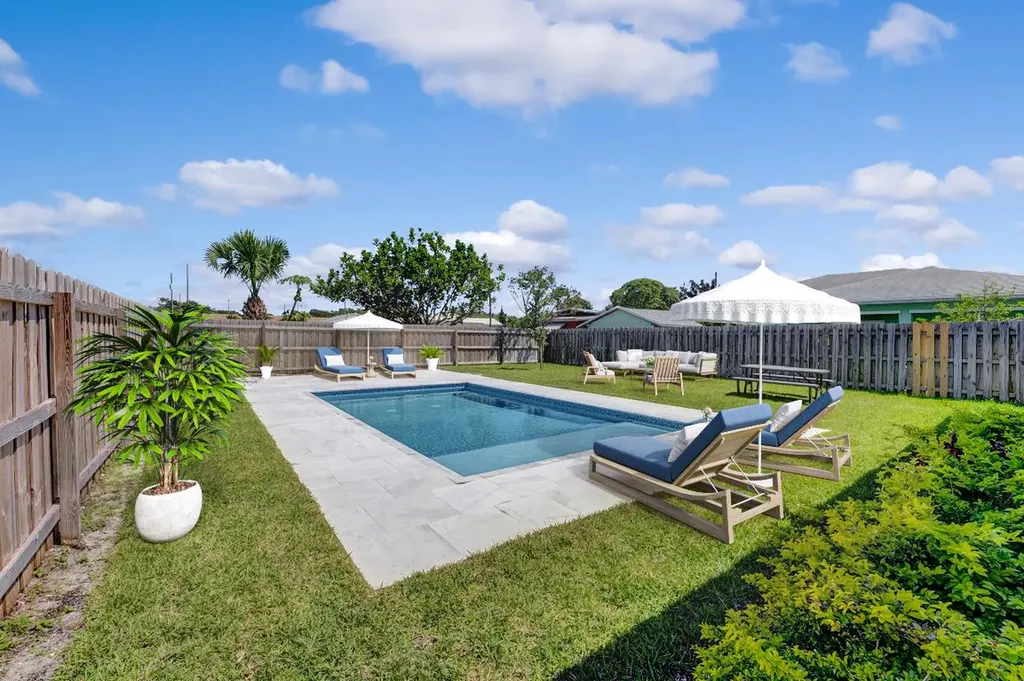 1209 NW 1st Street Delray Beach FL 33444
