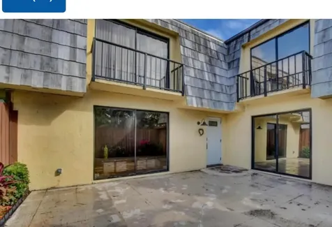 793 Springdale Circle Palm Springs FL 33461