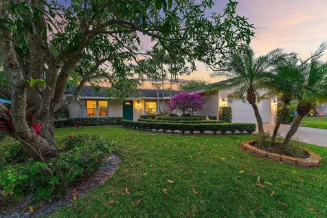 714 S Pennock Lane Jupiter FL 33458