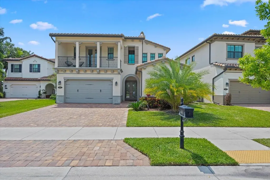 8587 Grand Prix Lane Boynton Beach FL 33472