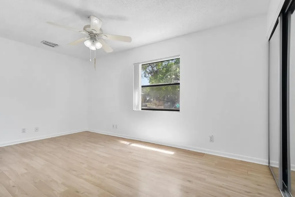 7 Crossing Circle Boynton Beach FL 33435