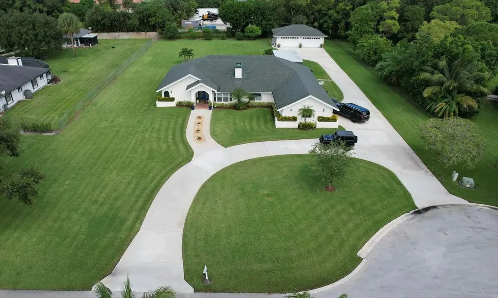 4974 Waverly Woods Terrace Lake Worth FL 33463