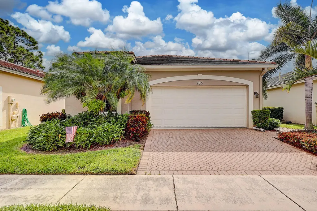205 SW Deleon Springs Drive Port St Lucie FL 34986