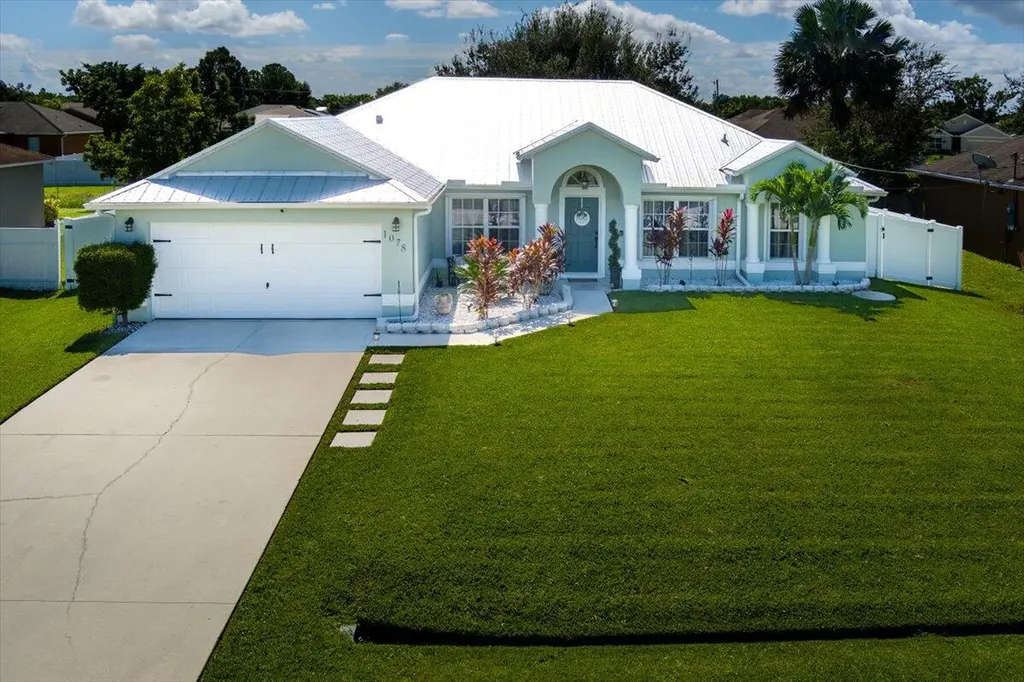 1078 SW Estaugh Avenue Port St Lucie FL 34953