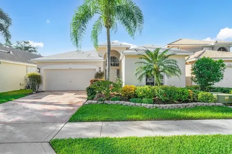 7770 Edinburough Lane Delray Beach FL 33446