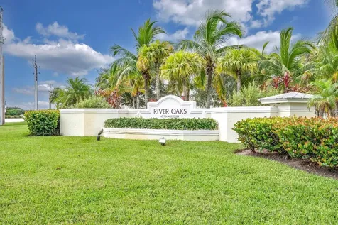 2534 Creekside Drive Fort Pierce FL 34981