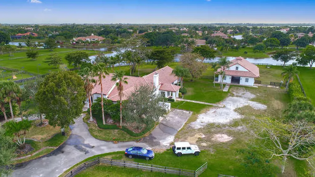 10792 El Paraiso Place Delray Beach FL 33446