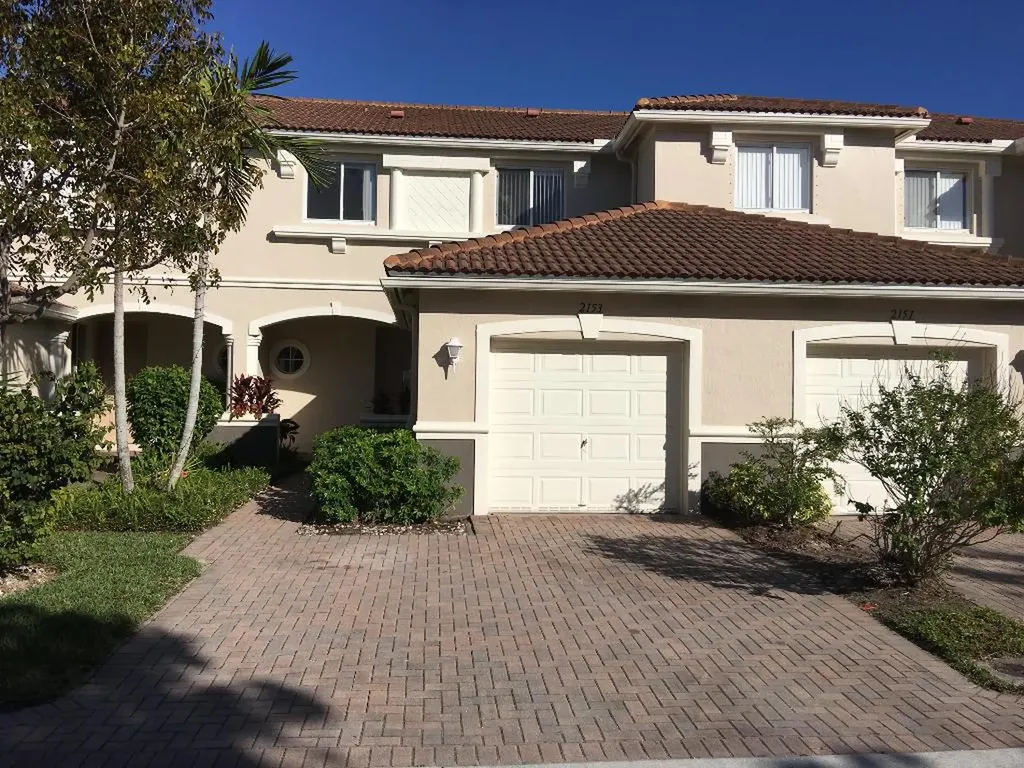 2153 Oakmont Drive Riviera Beach FL 33404