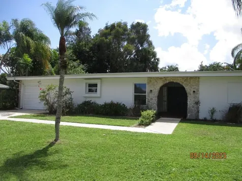 3005 SE Woodring Lane Port St Lucie FL 34952