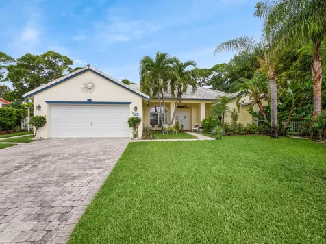 8289 SE Ketch Court Hobe Sound FL 33455