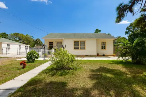2008 Sunrise Boulevard Fort Pierce FL 34950