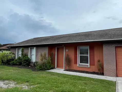 2417 SW Avondale Street Port St Lucie FL 34984