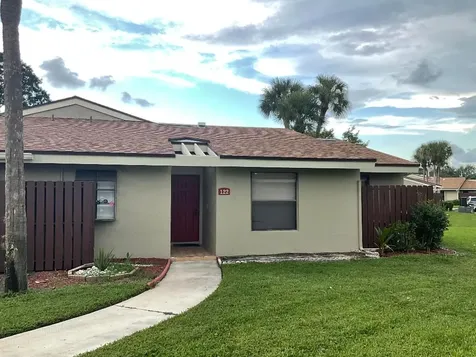 122 Meadows Drive Boynton Beach FL 33436