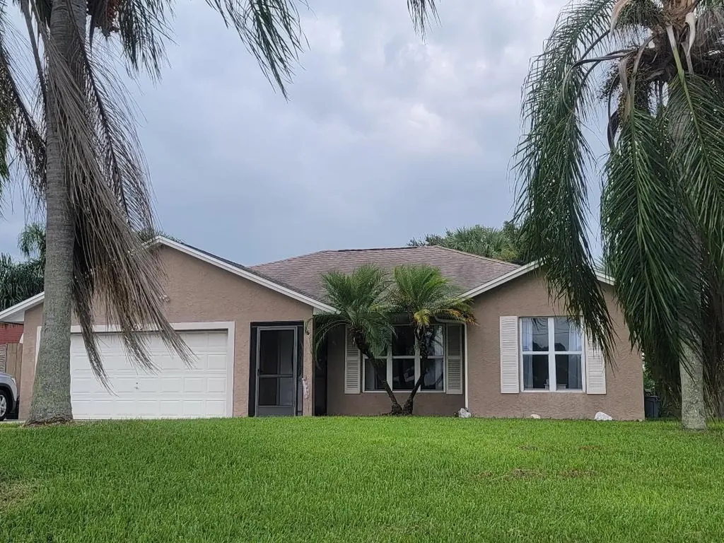 1802 SW Hudson Street Port St Lucie FL 34953