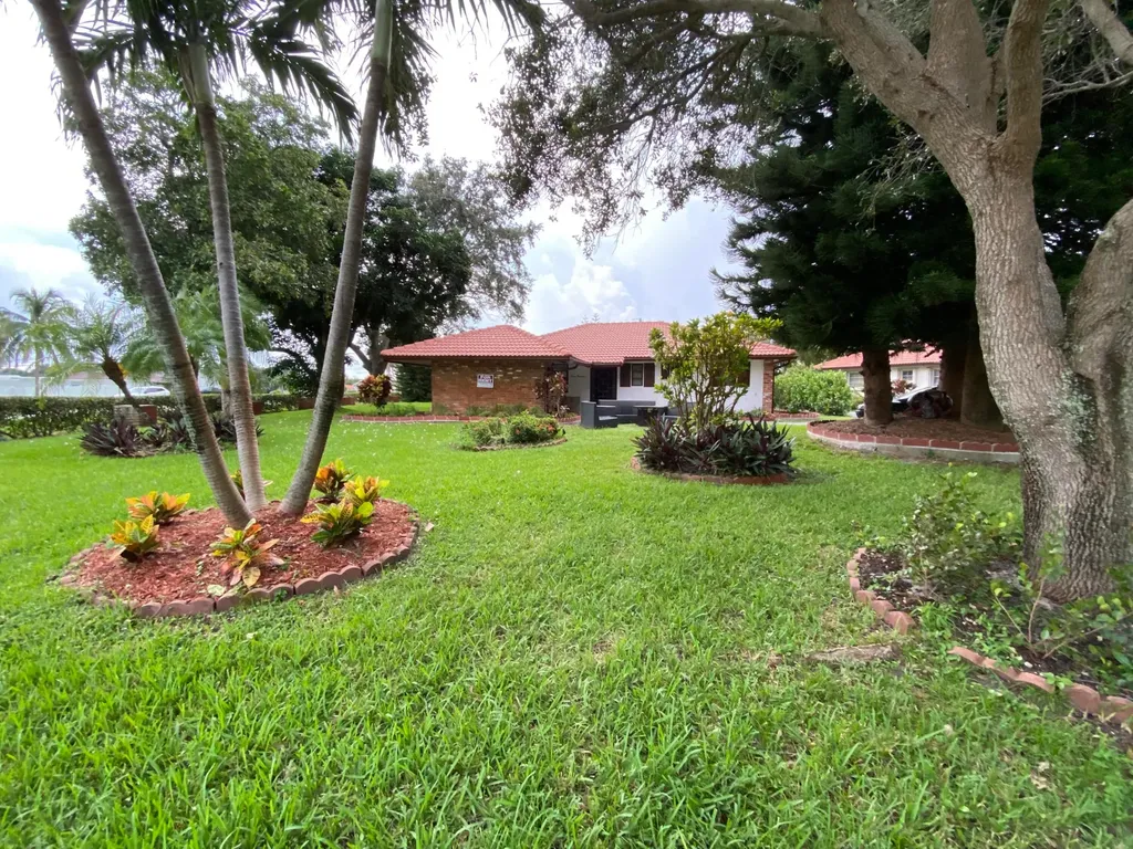 300 NW 42nd Street Boca Raton FL 33431