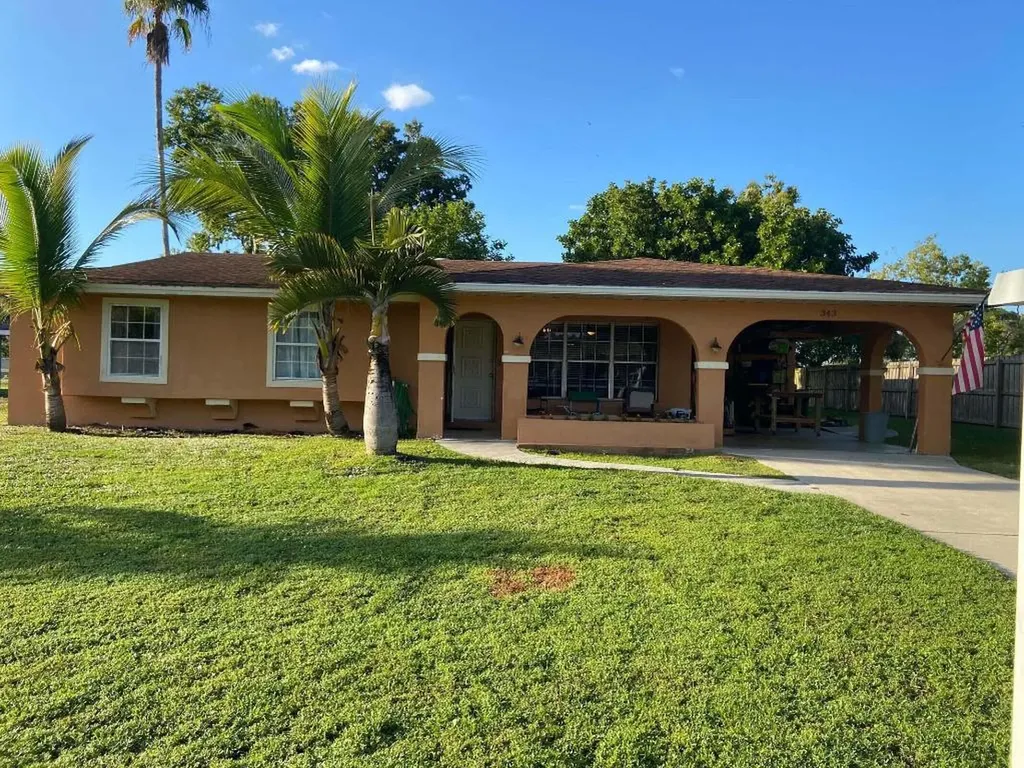 343 NE Brasher Court Port St Lucie FL 34983