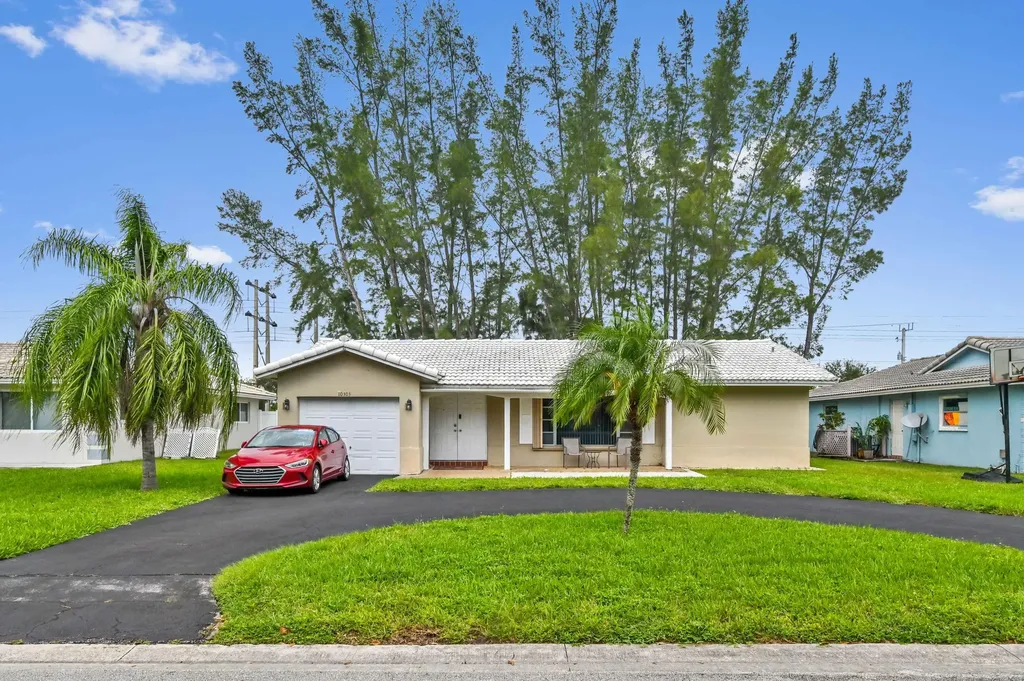 10303 NW 83rd Street Tamarac FL 33321