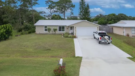 2152 SE Wald Street Port St Lucie FL 34984