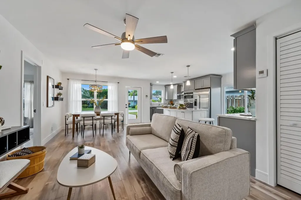 313 NW 2nd Avenue Delray Beach FL 33444