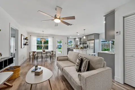 313 NW 2nd Avenue Delray Beach FL 33444