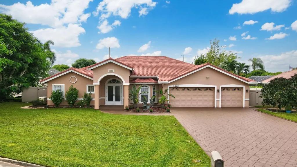 4486 Cycad Lane Boynton Beach FL 33436