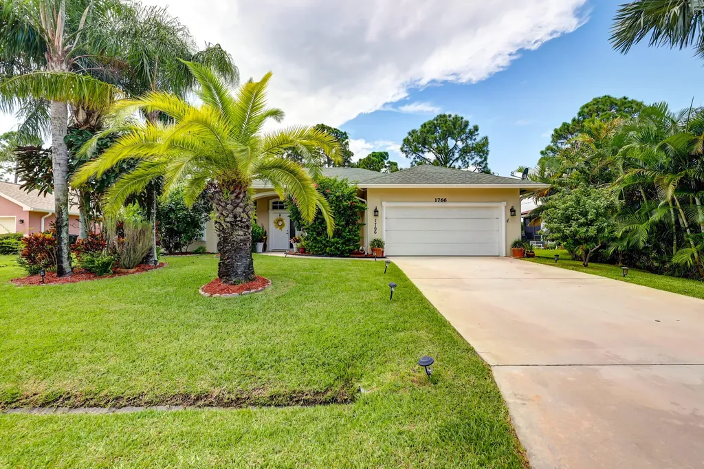 1766 SW Southworth Terrace Port St Lucie FL 34953