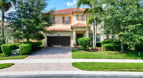 10737 Willow Oak Court Wellington FL 33414