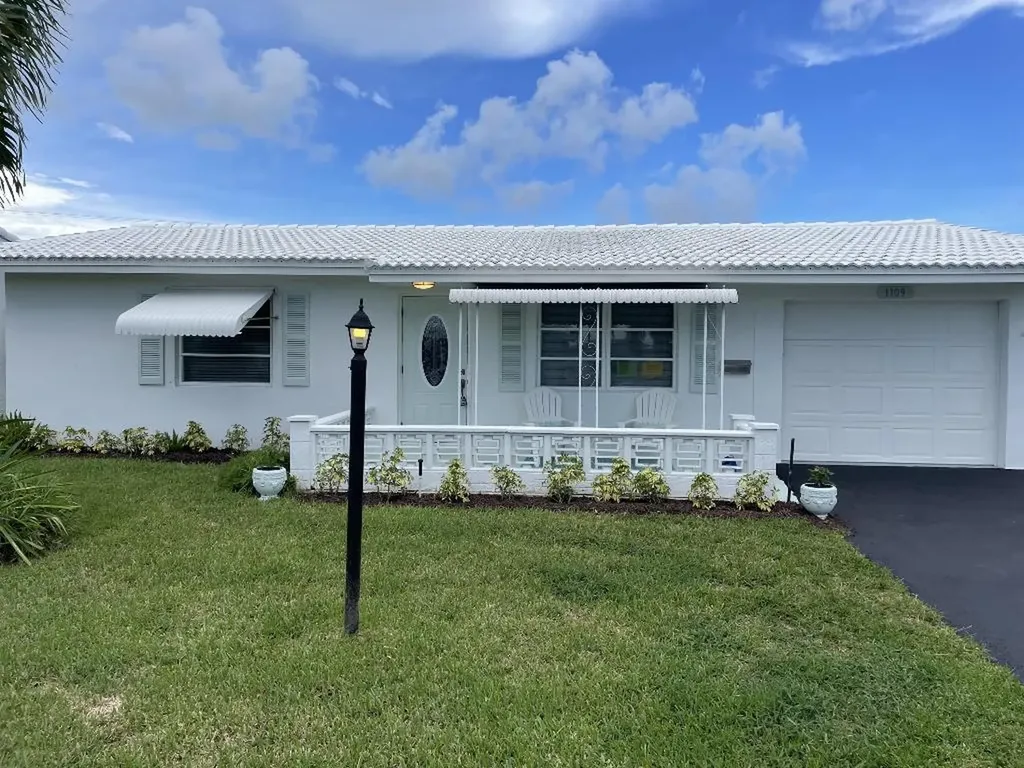 1109 SW 17th Street Boynton Beach FL 33426