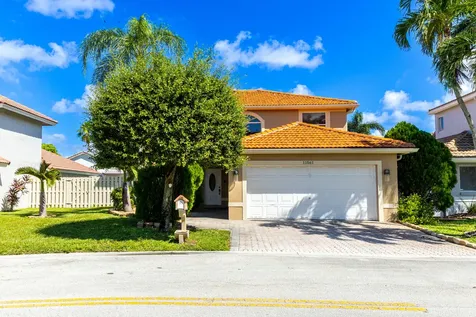 11561 SW 11th Street Pembroke Pines FL 33025