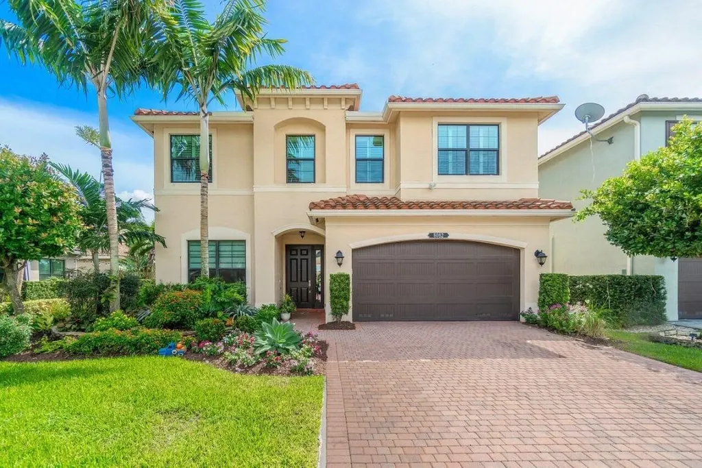 8082 Fire Opal Lane Delray Beach FL 33446