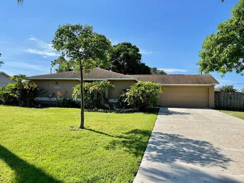 650 SE Ron Rico Terrace Port St Lucie FL 34983