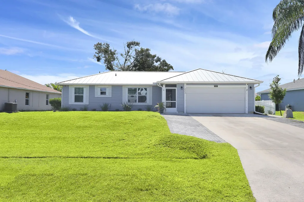 222 SW Starfish Avenue Port St Lucie FL 34984
