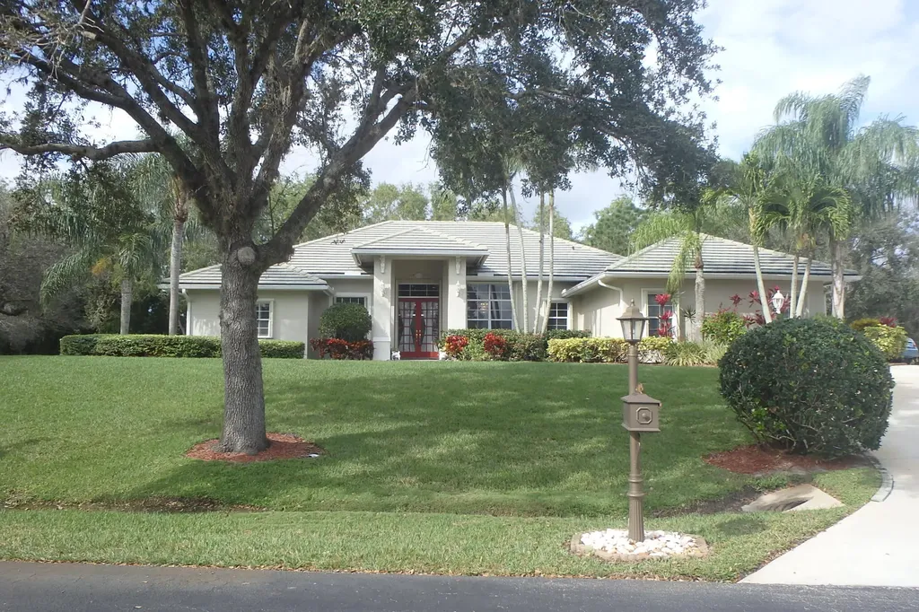 4911 SW Lake Grove Circle Palm City FL 34990