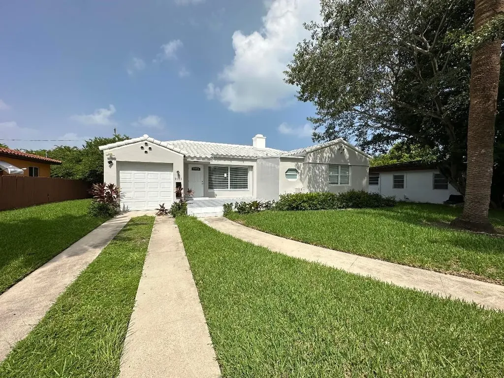 1625 Hollywood Boulevard Hollywood FL 33020