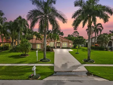 4531 Hunting Trail Lake Worth FL 33467