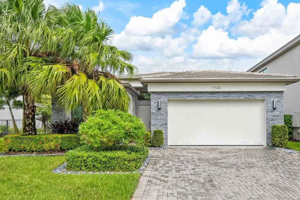 17345 Rainstream Road Boca Raton FL 33496