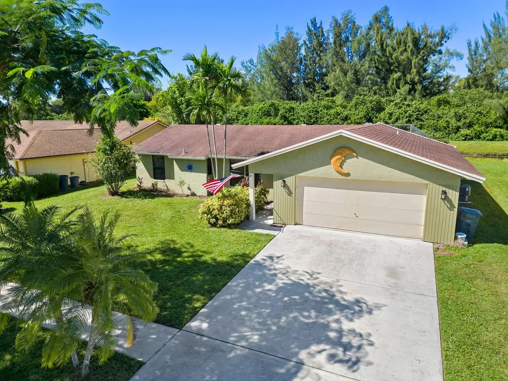 8363 Mildred Drive W Boynton Beach FL 33472