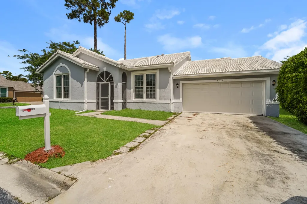 1170 Mourning Dove Lane Wellington FL 33414