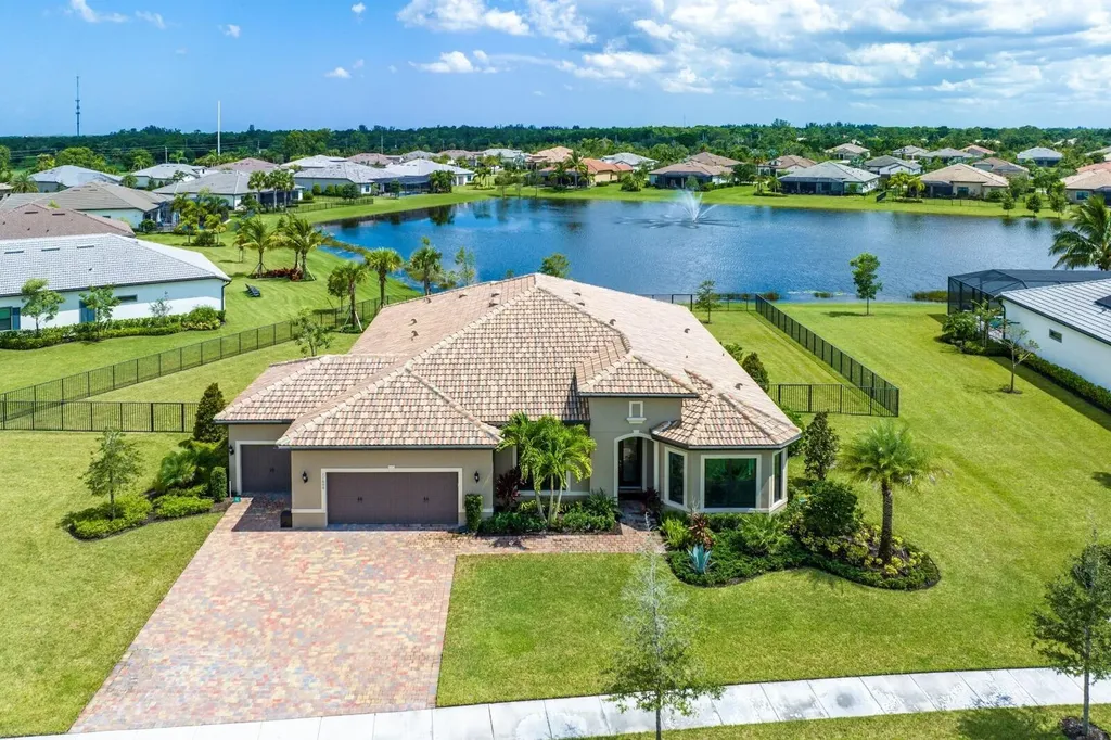 11600 Sally Ann Drive Palm Beach Gardens FL 33412